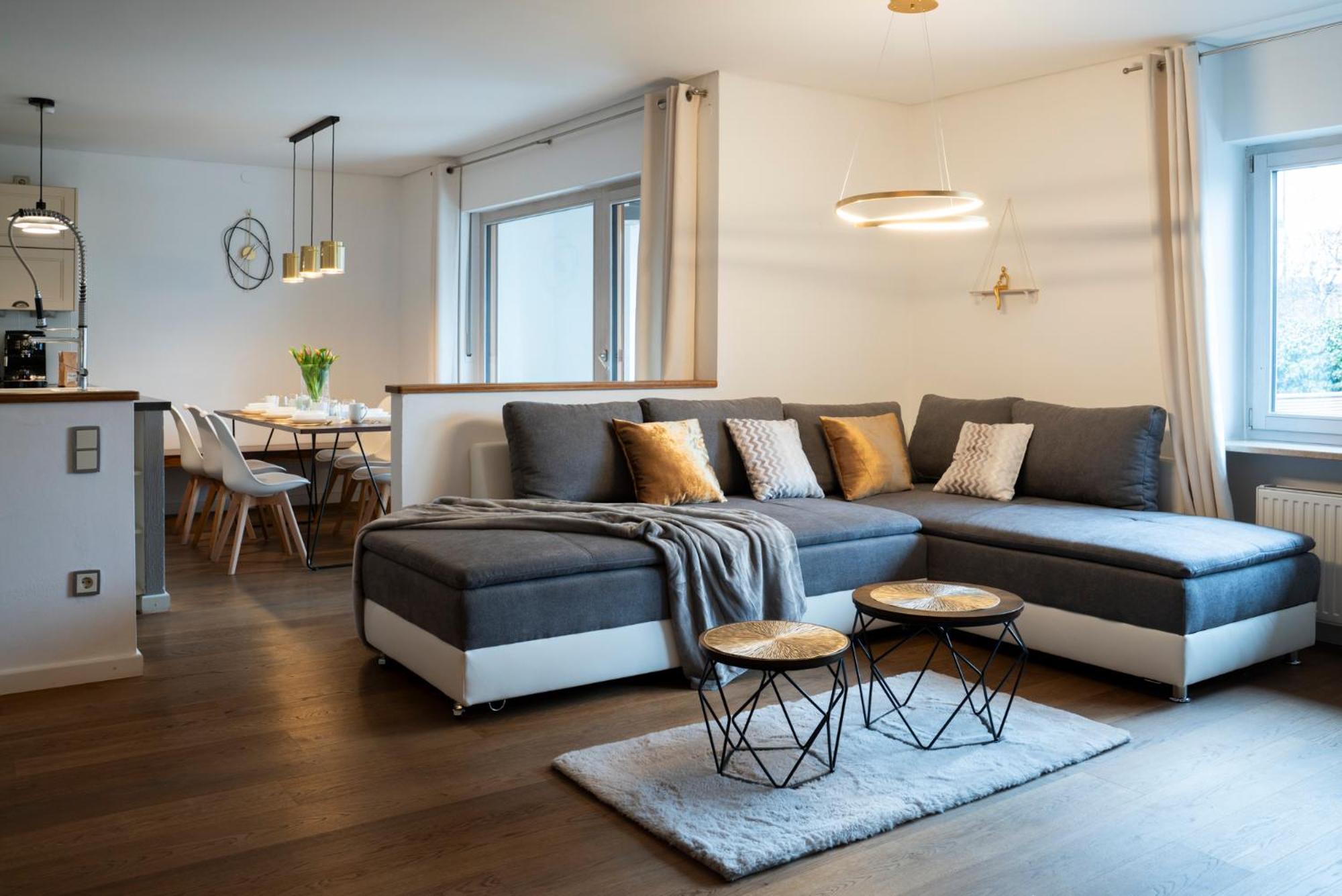 Apartmán 130M2 Loft - Balkon, Smart Tv, Badewanne, Kaffee Rosenheim Exteriér fotografie