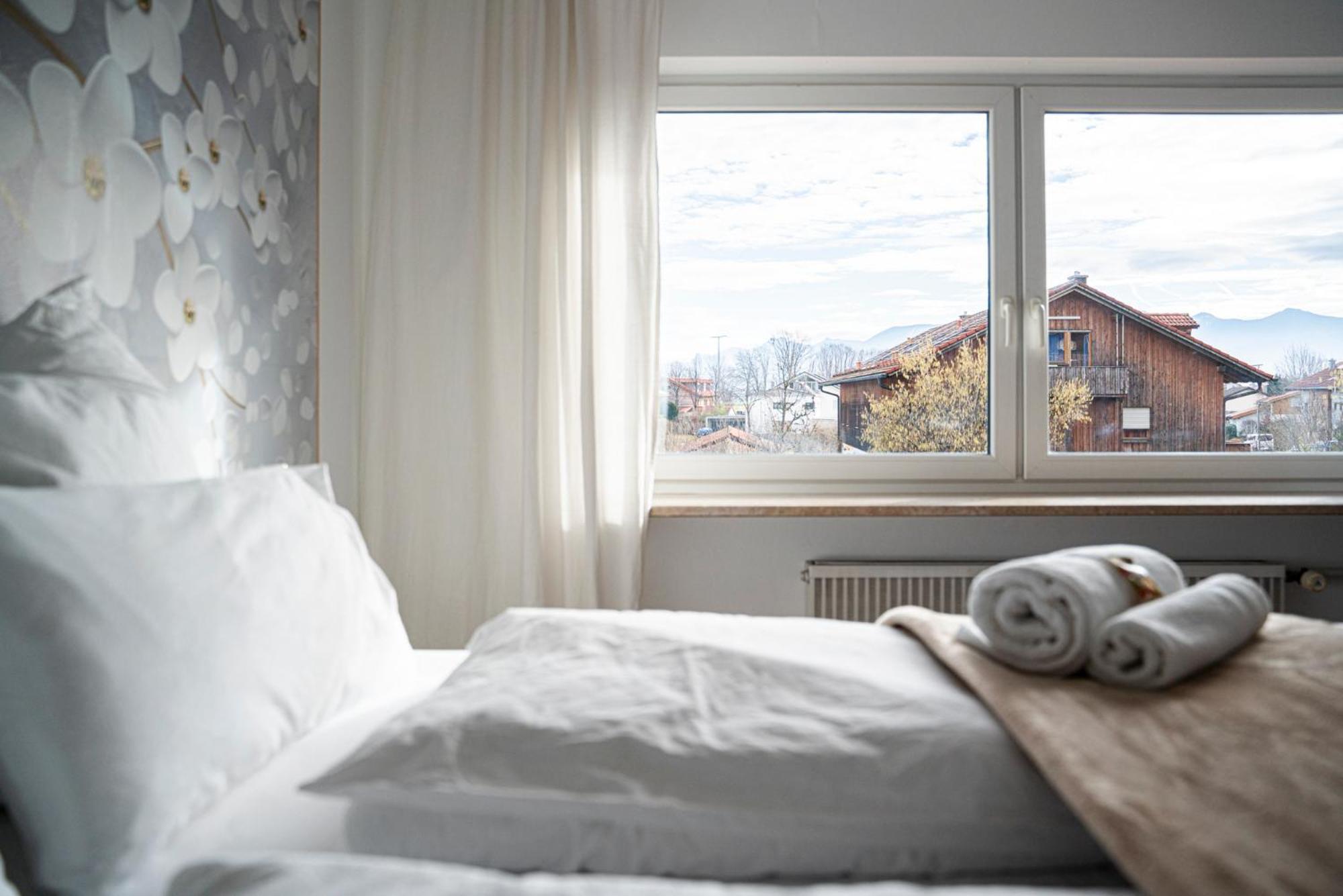 Apartmán 130M2 Loft - Balkon, Smart Tv, Badewanne, Kaffee Rosenheim Exteriér fotografie