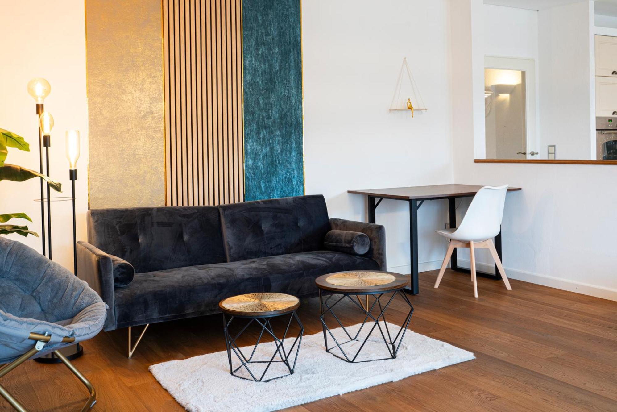 Apartmán 130M2 Loft - Balkon, Smart Tv, Badewanne, Kaffee Rosenheim Exteriér fotografie
