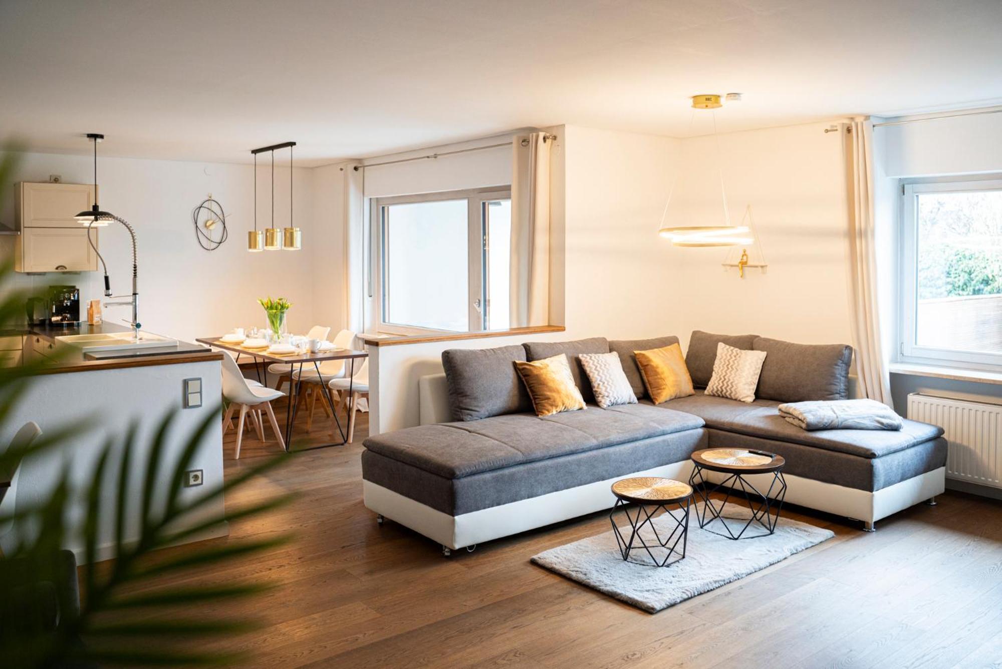 Apartmán 130M2 Loft - Balkon, Smart Tv, Badewanne, Kaffee Rosenheim Exteriér fotografie